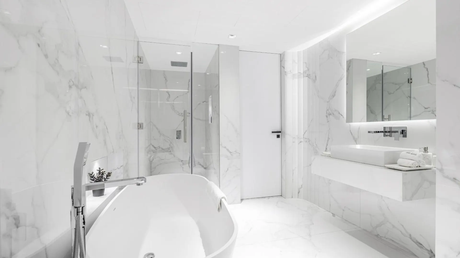Seaside Elegance - New Luxury 3-Bedroom Apt In Jbr Dubai 0*,